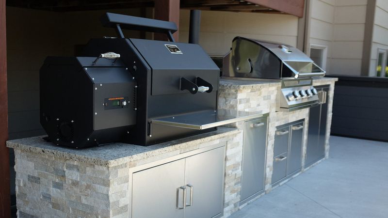 11 Weather-Smart Patio And Porch Ideas From Kansas Homes - Decor Hint Tornado-Resistant Outdoor Kitchens