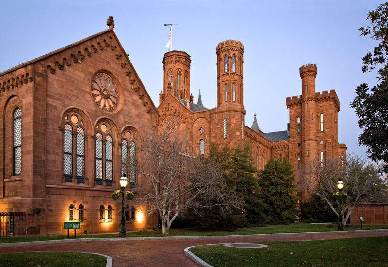 Discover The Smithsonian Castle 6 Things You Should Know - Decor Hint Historic Significance