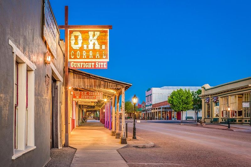 23 Legendary Cowboy Hideouts With Stories To Tell - Decor Hint Tombstone, Arizona