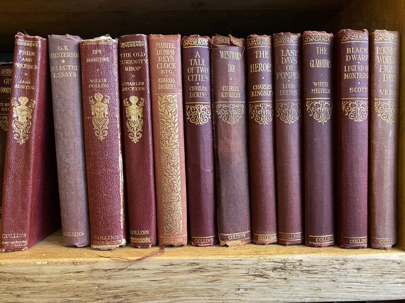 14 Reasons Why Antique Markets In Little Rock Keep Arkansas Style Forever In Vogue - Decor Hint Antique Books And Southern Literature