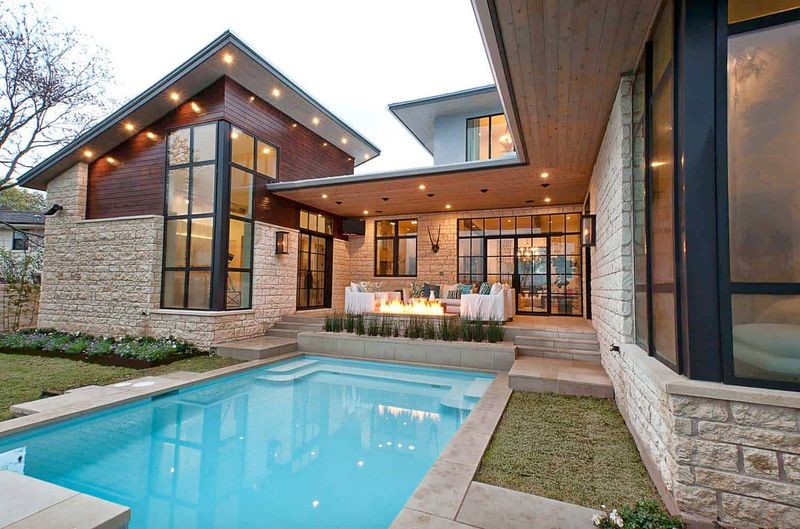 7 Most Popular Outdoor Living Styles In Austin, Texas - Decor Hint Hill Country Modern Patios
