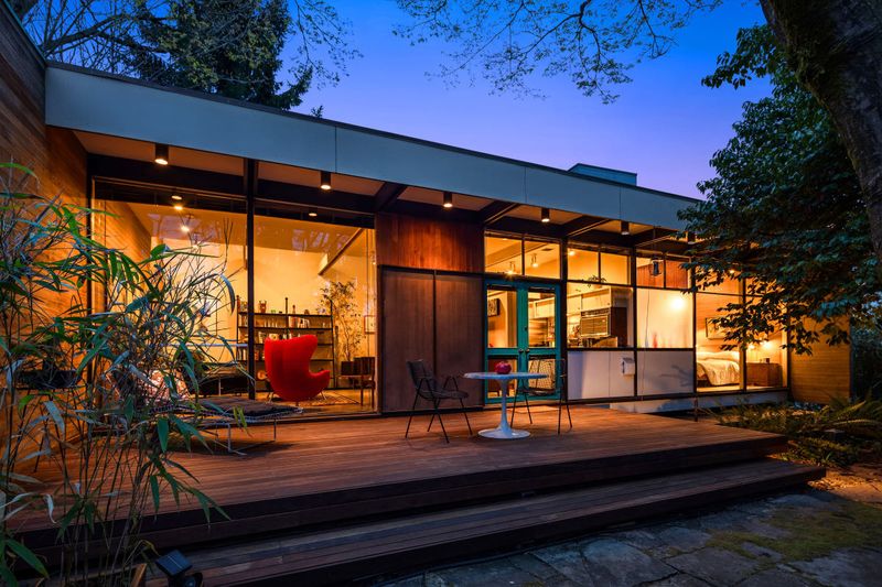 By The End Of 2025, These 12 Homes Will Be More Expensive Especially These 5 Rising Fast - Decor Hint Seattle Mid-century Modern