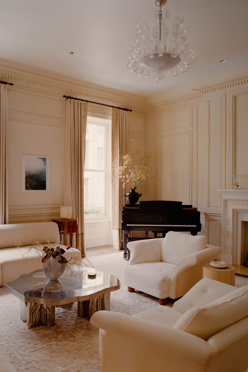 Gilded Grandeur Meets Modern Minimalism in This Stunning NYC Home - Decor Hint Grand Stone And Onyx Bathroom Redefined