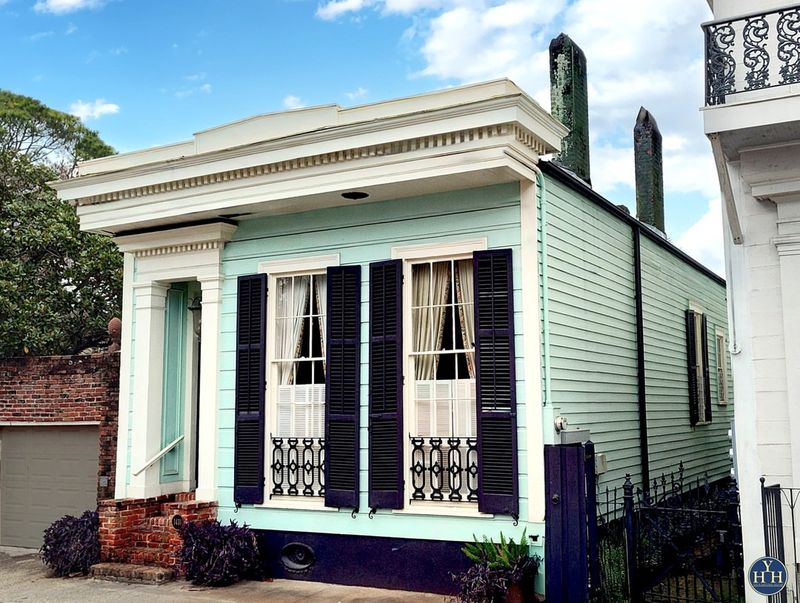 7 Time-Honored Curb Appeal Designs From Louisiana Neighborhoods - Decor Hint Shotgun House Charm