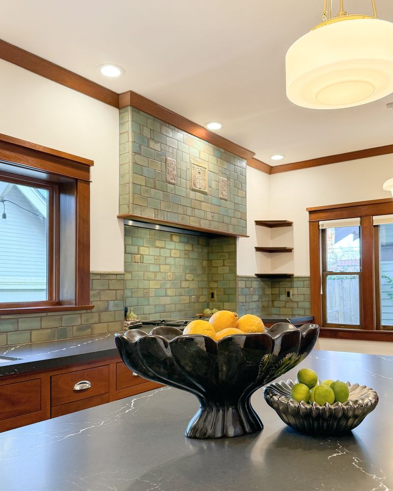 13 Nostalgic 1980s Home Trends Making A Comeback - Decor Hint Stone Tile Backsplashes