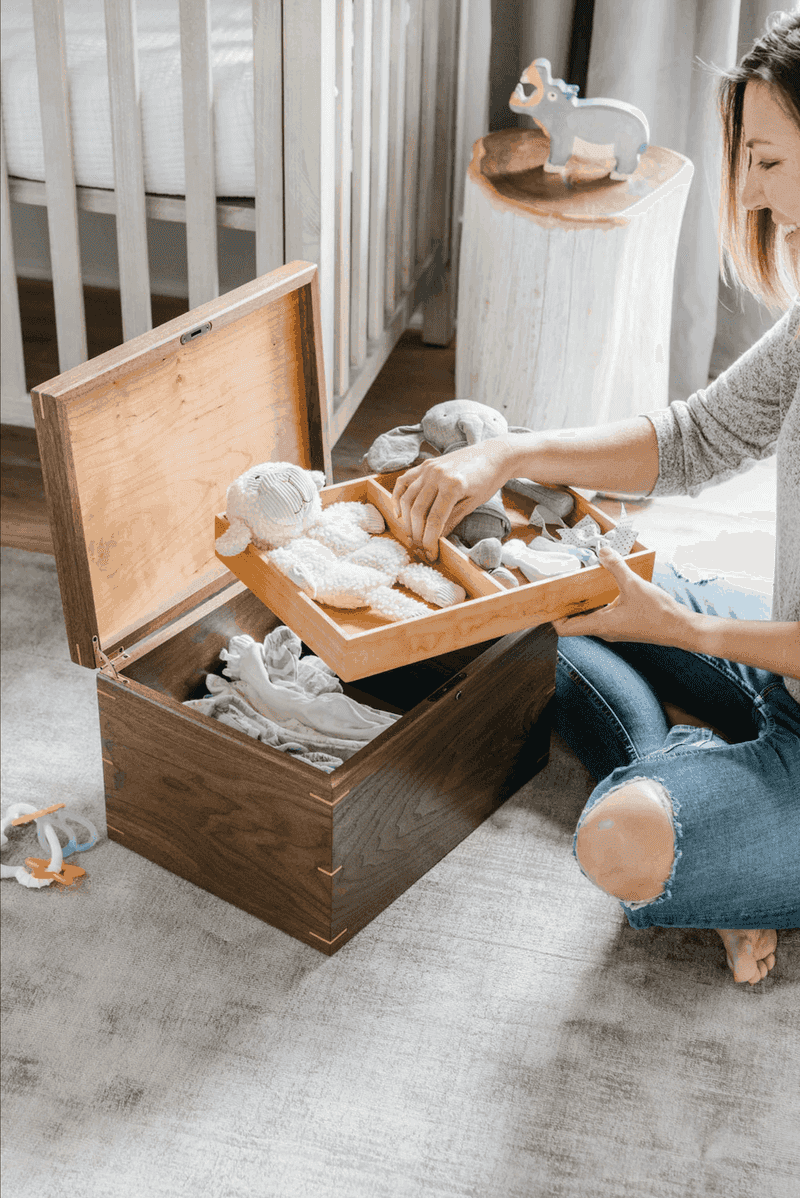 Stop Hoarding 21 Ways To Finally Declutter Your Home - Decor Hint Limit Sentimental Keepsakes