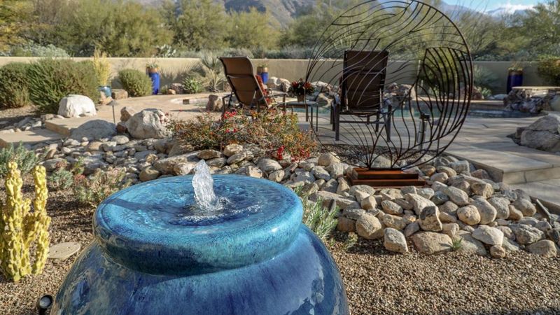 How Phoenix Residents Design Their Backyards For Year-Round Living - Decor Hint Water Features That Won't Evaporate Your Wallet