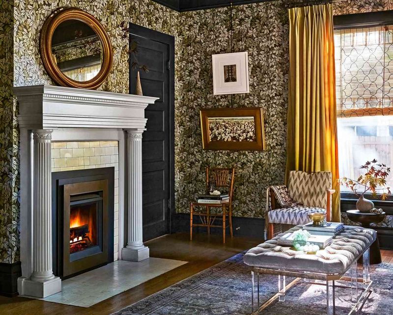 Decorative Mantels