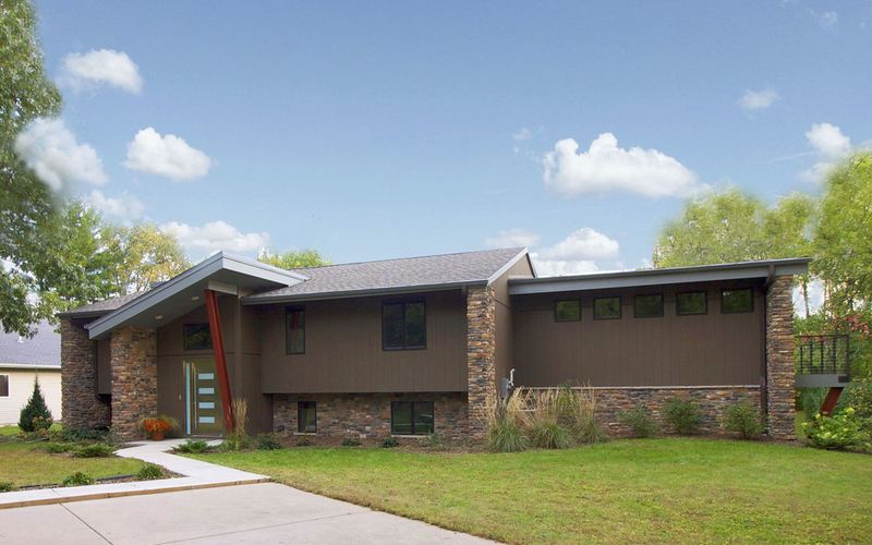 17 Types Of Houston Homes That Might Be History By 2030 - Decor Hint Post-war split-level designs