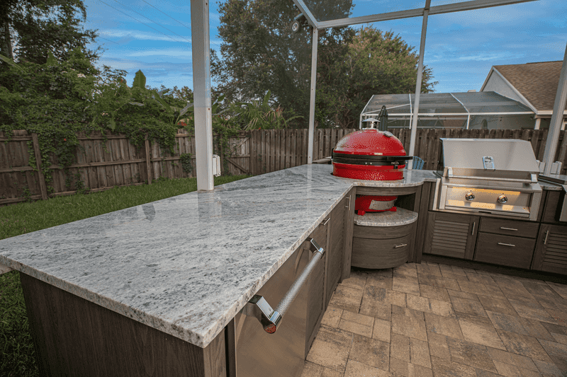 12 Stunning Outdoor Spaces Turning Heads Across Florida Neighborhoods - Decor Hint Outdoor Kitchens Equipped With Grills And Stone Countertops