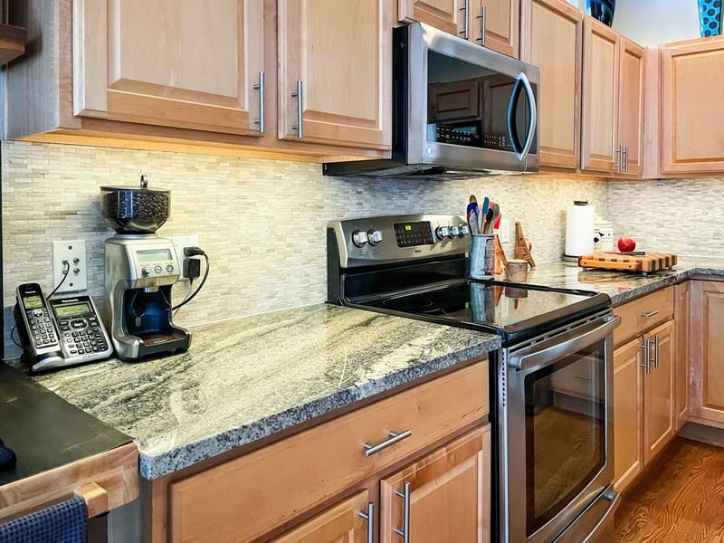 Colorado Designers List 17 Home Trends That Are Losing Appeal - Decor Hint Granite Countertops