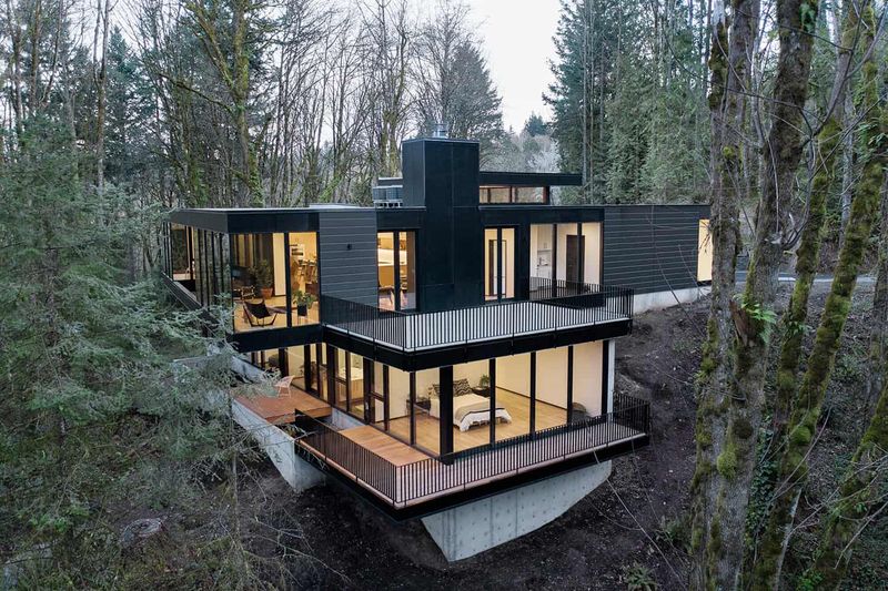 15 Modern House Design With An Amazing View - Decor Hint Cantilevered House in the Woods