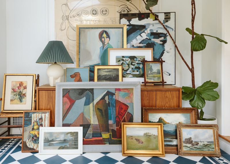 5 Living Room Pieces Losing Value In Palm Desert Homes (Plus 7 That Were Never Really Worth Much) - Decor Hint Generic Framed Prints From Antique Malls
