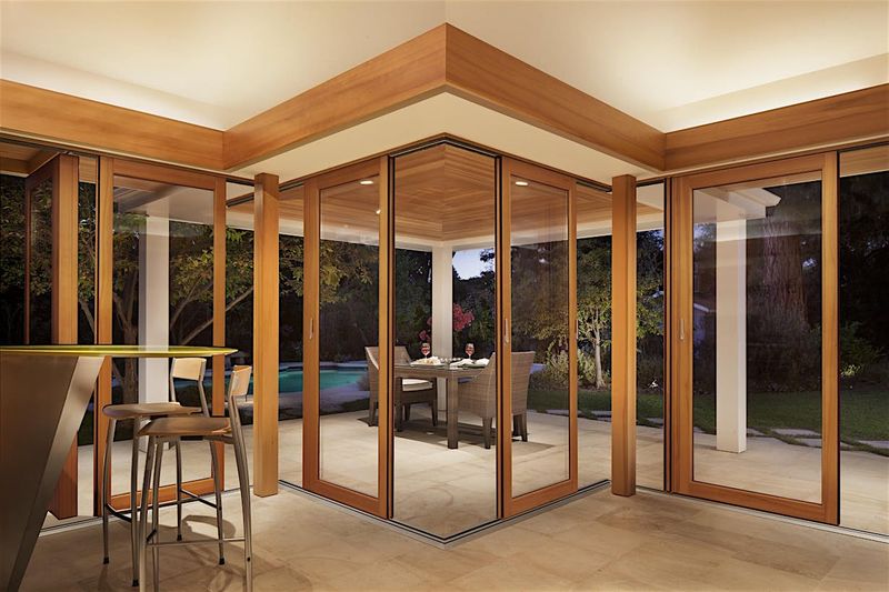 11 Weather-Smart Patio And Porch Ideas From Kansas Homes - Decor Hint Convertible Indoor-Outdoor Spaces with NanaWalls