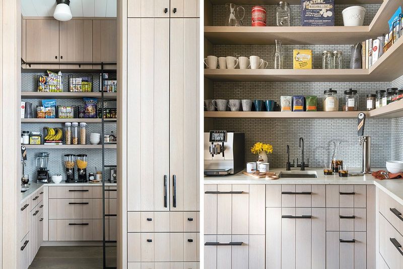 These 12 Kitchen Trends Are Quietly Taking Over California And Everyone's Loving Them - Decor Hint Hidden Pantries