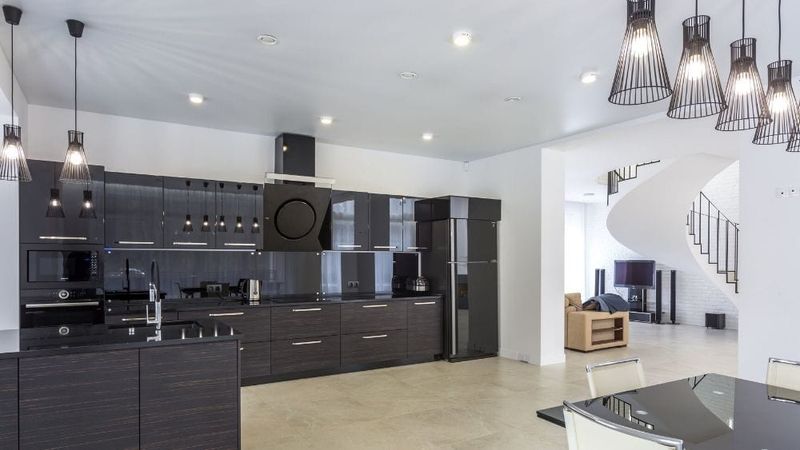 Colorado Kitchens Are Moving On From These 11 Looks (But These 13 Are Here To Stay) - Decor Hint Smart Kitchen Technology