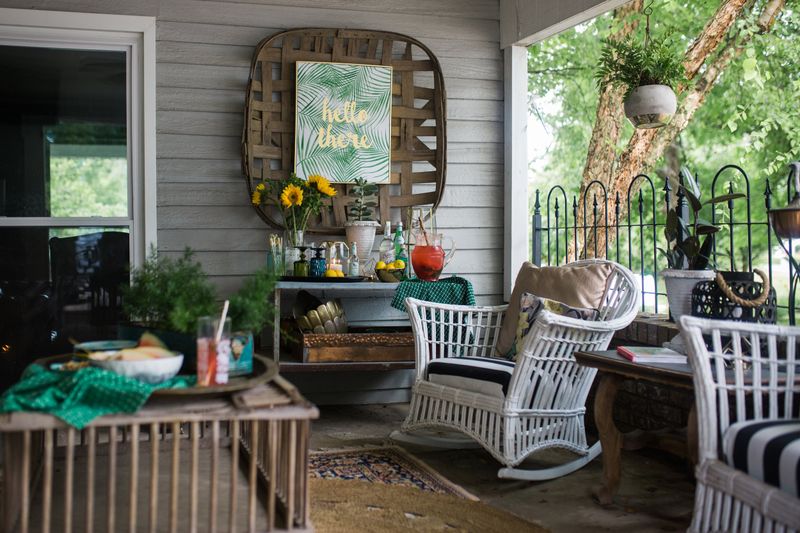 Refresh Your Home Décor This Summer With These Trending Ideas - Decor Hint Vintage Finds Create Conversation Starters