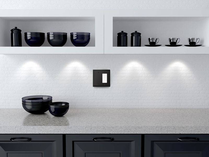 22 Ways To Modernize An Outdated Kitchen Without Totally Replacing It - Decor Hint Replace Outlet Covers