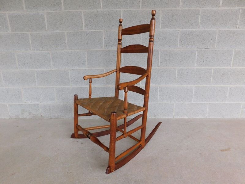 Vintage Finds That Prove Pennsylvania Furniture Trends Never Fade - Decor Hint Rocking Chairs With Soul