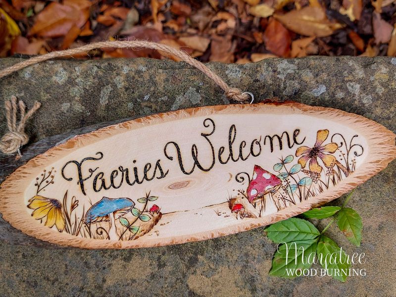The Most Enchanting Outdoor Setups You'll See Around Oregon Streets - Decor Hint Hand-Painted Garden Signs with Whimsical Quotes