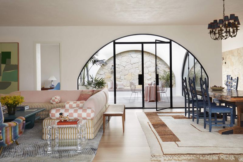 Inside A Mediterranean-Style Home In Byron Bay With A Breathing Room And Feel-Good Vibes - Decor Hint Mediterranean Influences In The Design