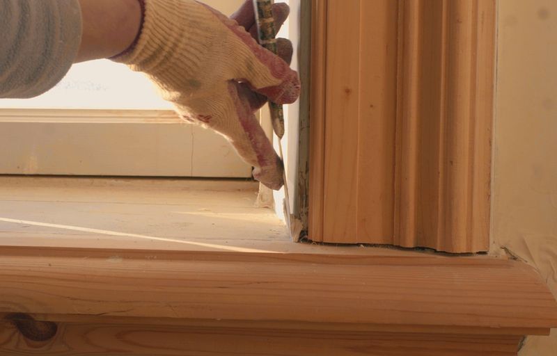 10 Sneaky Details That Make Your Home Feel Messy And 8 That Should Never Be There - Decor Hint Scuffed Door Frames
