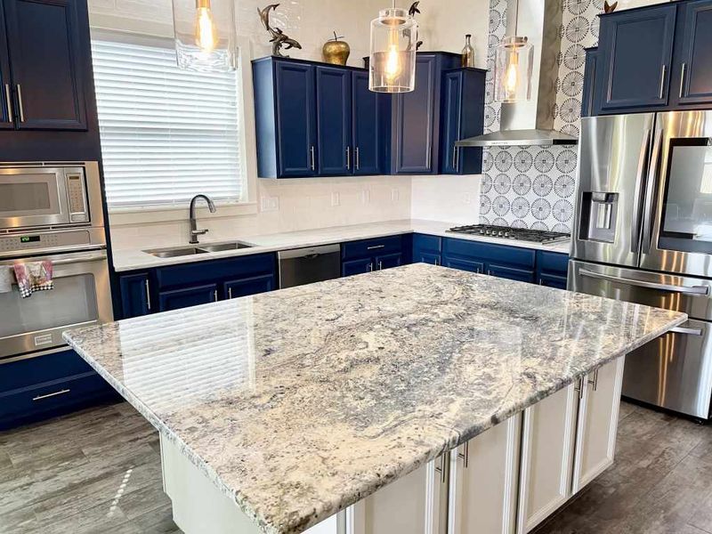 9 Kitchen Icks That Instantly Turn Off Homebuyers And 9 That Immediately Win Them Over - Decor Hint Quartz or Granite Countertops