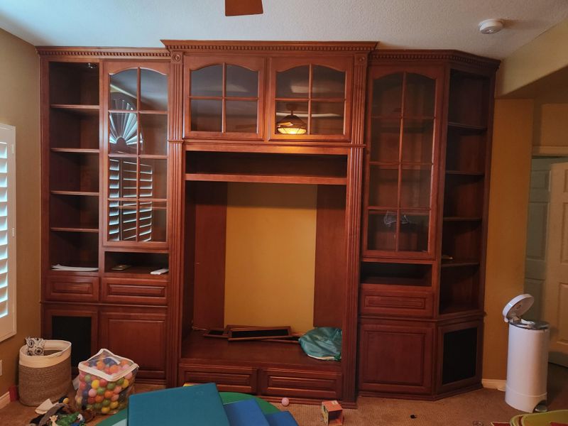 Collectors Take Note 8 Home Antiques Worth Holding Onto, And 8 To Let Go - Decor Hint Heavy Entertainment Centers (Let Go)