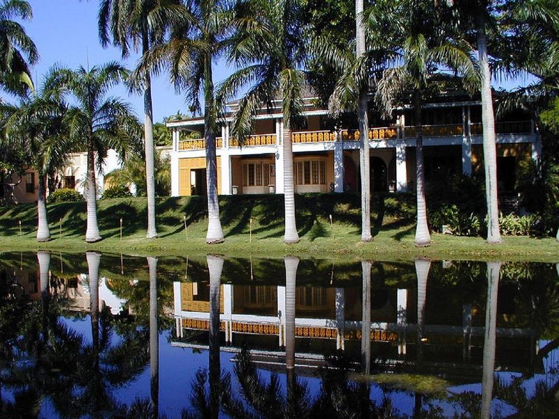 14 Iconic Florida Estates Known For Their Distinctive Style - Decor Hint Bonnet House, The Whimsical Wonderland