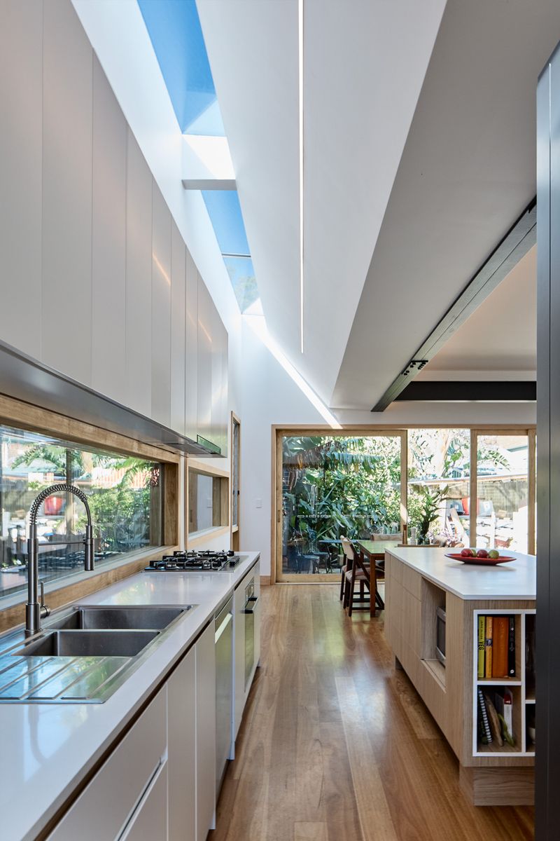 21 Granny Pods That Explain The New Definition Of Snugly Living (And What To Watch Out For) - Decor Hint Skylight Studio Pod