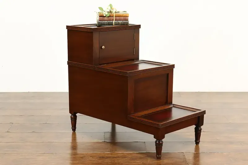 22 Bedroom Items From The Past That Are Surprisingly Valuable To Collectors - Decor Hint Antique Bed Steps