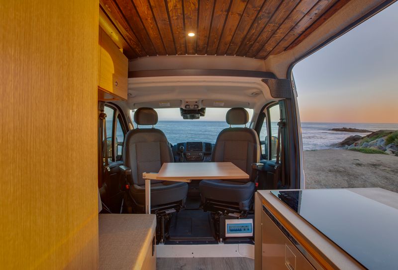 Maxwell Vehicles Electric Van Conversions