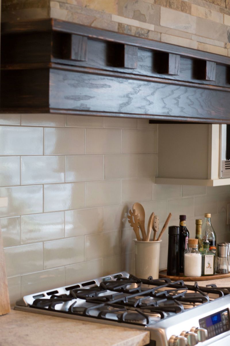 16 Kitchen Design Mistakes That Push Buyers Away In Washington Say The Pros - Decor Hint Busy or Clashing Backsplash Patterns