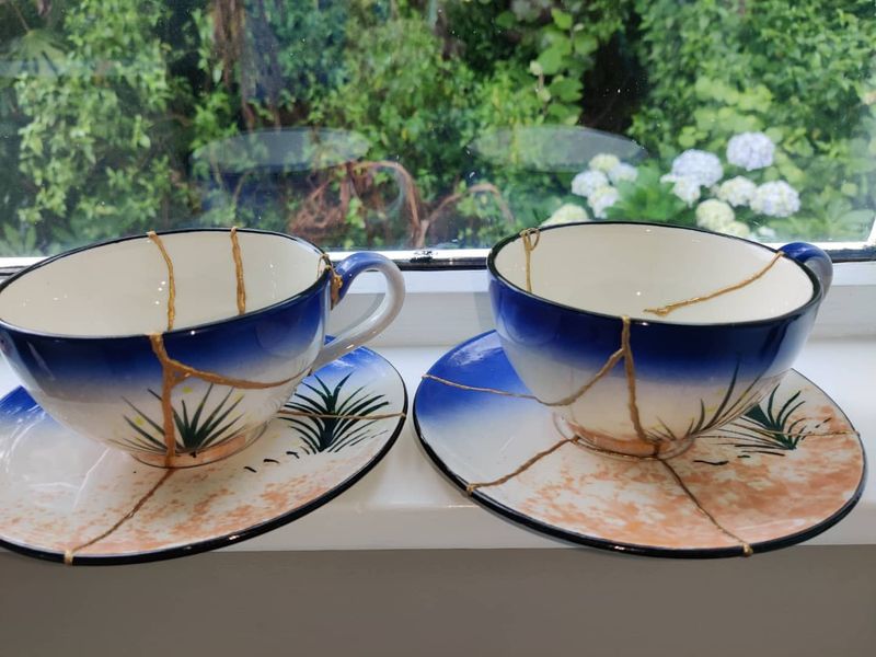 6 Urban Antique Finds In Jersey City That Could Be Worth Fortune And 5 Valueless Ones - Decor Hint Chipped Or Cracked Ceramics From Chain Stores