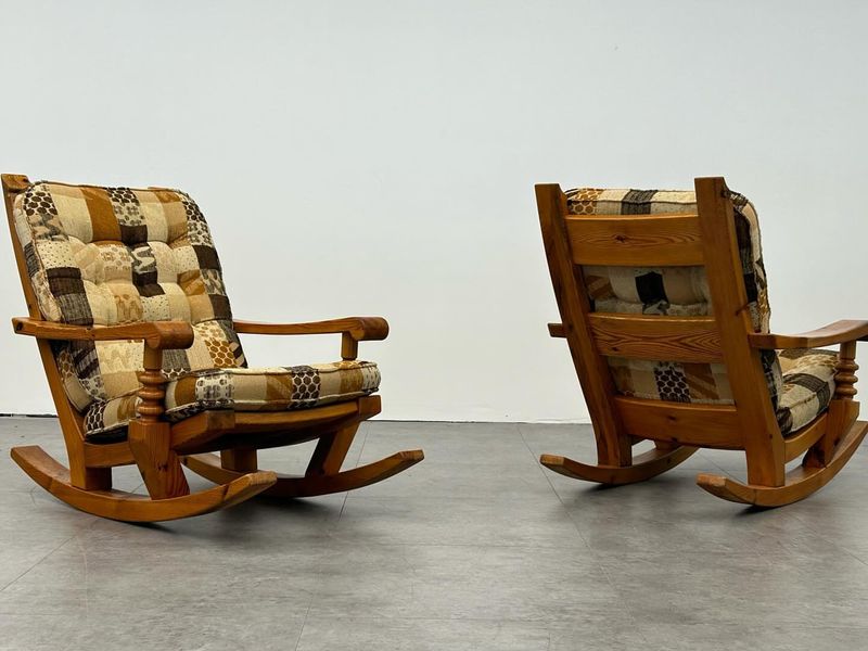 Craftsman-Style Rocking Chairs