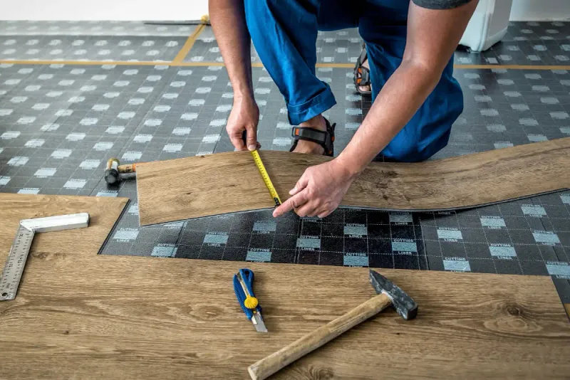 14 Kitchen Mistakes New Mexico Homebuyers Can't Unsee, According To Designers - Decor Hint Flooring Fails