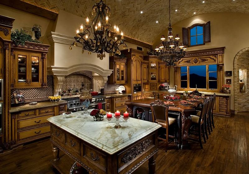 Kitchen Colors Simi Valley Homeowners May Be Moving Away From - Decor Hint Tuscan-Inspired Yellows and Golds