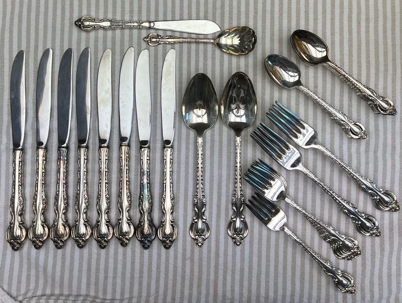 6 Antiques In Iowa Homes Could Gain Value And 6 Might Decline - Decor Hint Silver-Plated Flatware