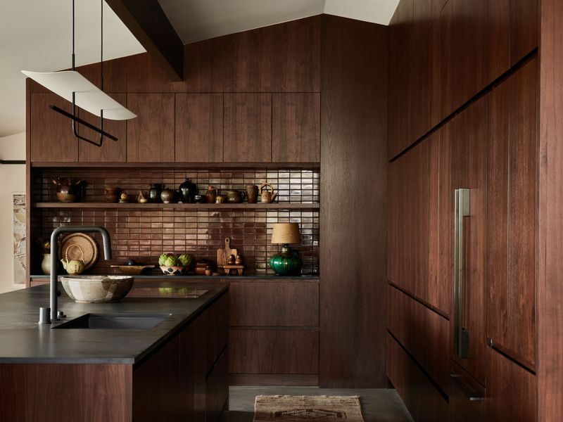 10 Earth-Toned Kitchens That Strike The Perfect Balance Between Modern & Timeless (Plus 10 That Are A Bad Choice) - Decor Hint Excessive Brown-On-Brown Color Schemes