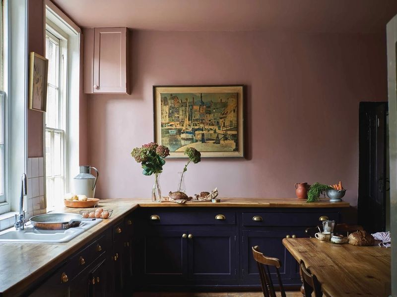 8 Kitchen Colors That Are Coming Back In 2025 And 10 That Are Already Trending - Decor Hint Blush Pink (Currently Trending)