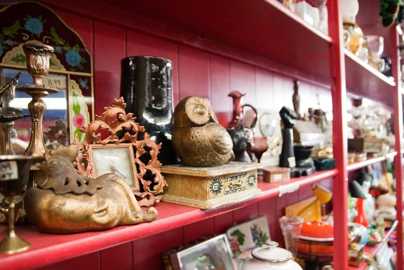 These Are The 22 Things Designers Say You Should Never Put In A Small Living Room - Decor Hint Excessive Knickknacks Creating Visual Noise