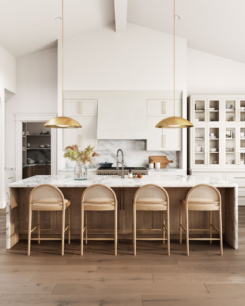 Portland Designers Share 6 Kitchen Features To Avoid And 6 That Instantly Elevate The Look - Decor Hint Statement pendant lighting (elevate)