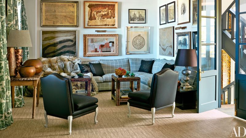 19 Interior Trends That Are Making Antique Collecting Cool Again - Decor Hint Maximalism Makes Space For History
