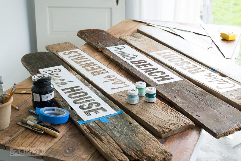 New Jersey DIYers' Favorite Weekend Projects You Can Totally Pull Off - Decor Hint Building Rustic Wood Signs