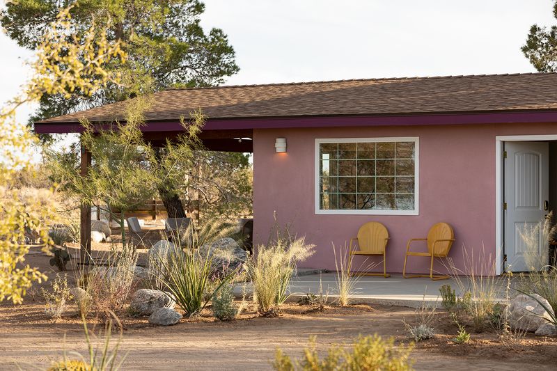 8 Exterior Paint Color Trends Boosting Curb Appeal In 2025, Plus The Exact Shades To Try - Decor Hint Dusty Rose Renaissance