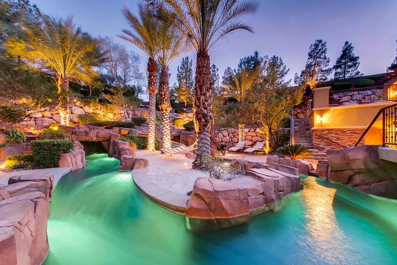 You'll Find These 10 Unique Outdoor Ideas In Homes Across Las Vegas - Decor Hint Resort-Style Pool Designs