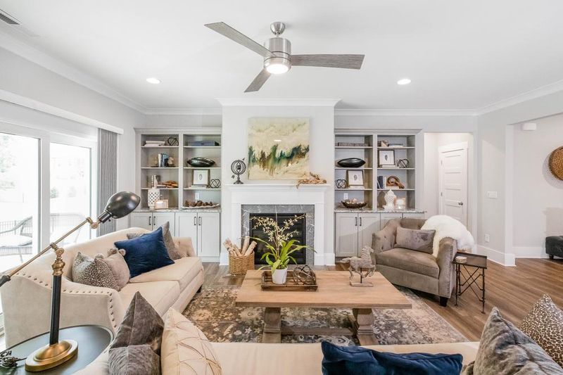Small Living Room Ideas, Transform A Tiny Space With These Brilliant Design Tips - Decor Hint Focal Point Finesse