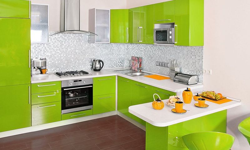10 Gorgeous Kitchen Colors To Try And 4 Tired Shades That Need To Go - Decor Hint Lime Green
