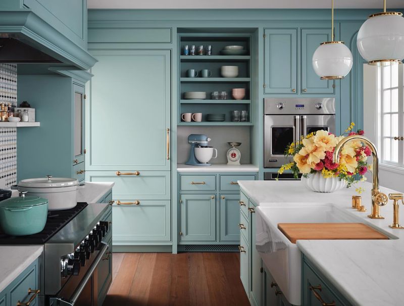 20 Color-Drenched Kitchens That Prove This Paint Trend Is Totally Timeless When Used Right - Decor Hint Sky Blue Coastal Freshness