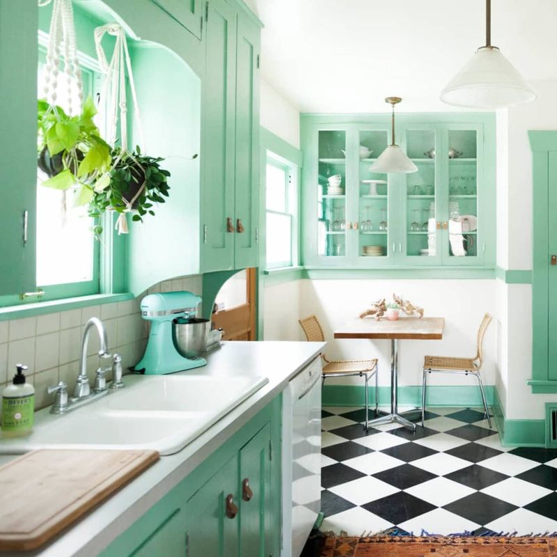 12 Raleigh Kitchen Colors Losing Their Appeal In 2025 (And 3 That Never Looked Good) - Decor Hint Mint Green: The Pastel That Lost Its Freshness